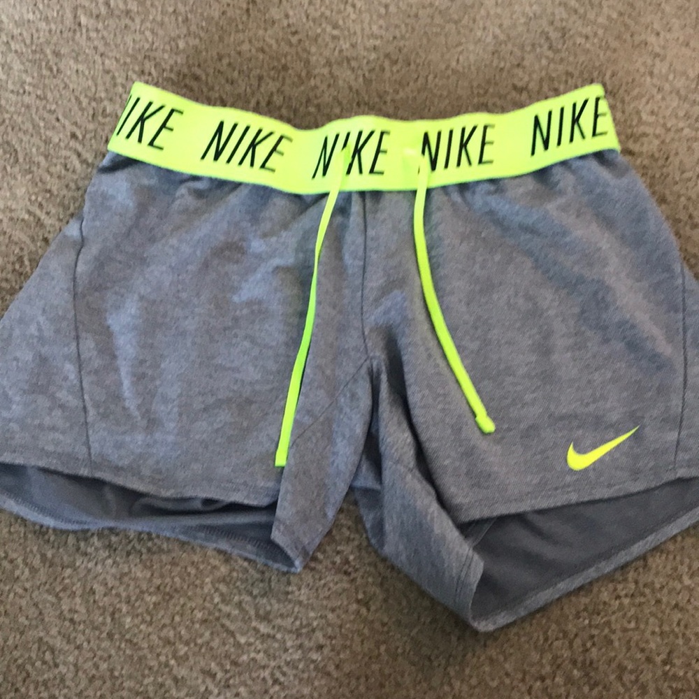 Shorts - Picture 2 of 2